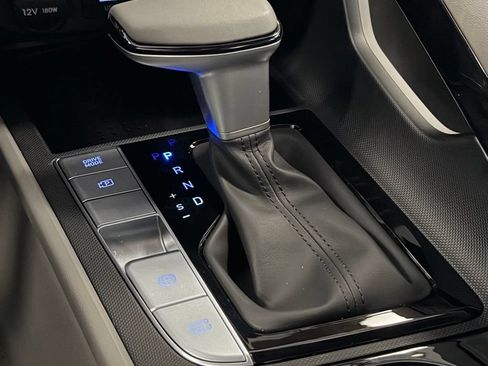 Certified 2023 Hyundai Elantra SEL w/ Convenience Package FWD image 22