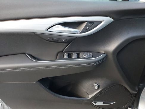 New 2026 Buick Envision Avenir image 17