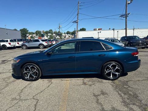 Used 2020 Volkswagen Passat 2.0T R-Line FWD image 3