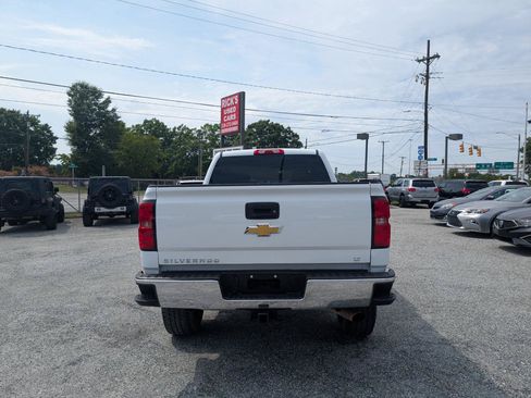 Used 2017 Chevrolet Silverado 2500 W/T AWD/4WD image 8