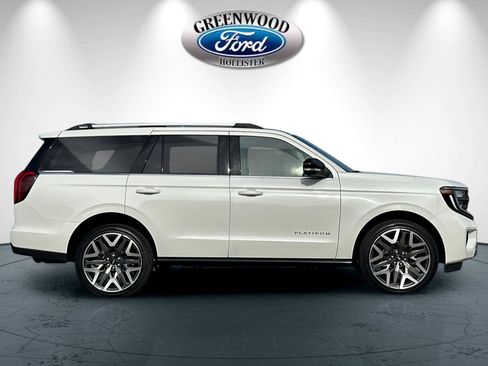 New 2025 Ford Expedition Platinum w/ Platinum Ultimate Package image 3