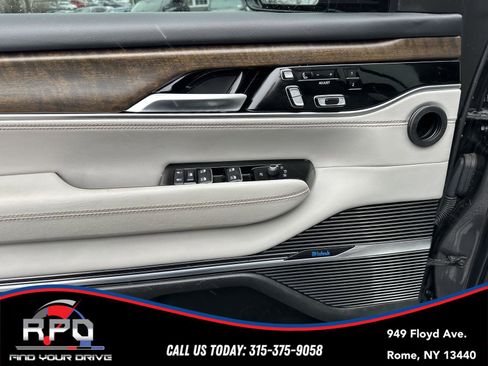 Used 2022 Jeep Grand Wagoneer Series I image 25