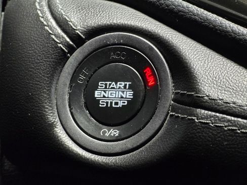 Used 2022 Dodge Durango GT AWD/4WD image 32