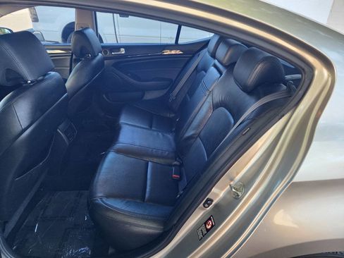 Used 2014 Kia Cadenza Premium image 22