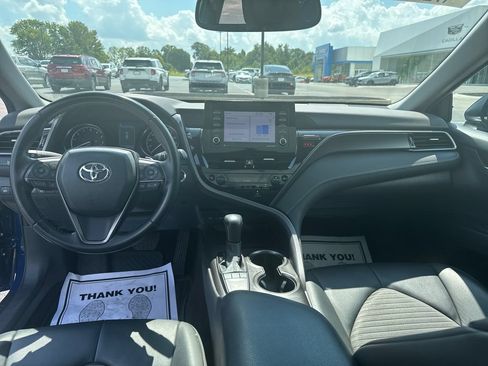 Used 2023 Toyota Camry SE w/ Convenience Package FWD image 15