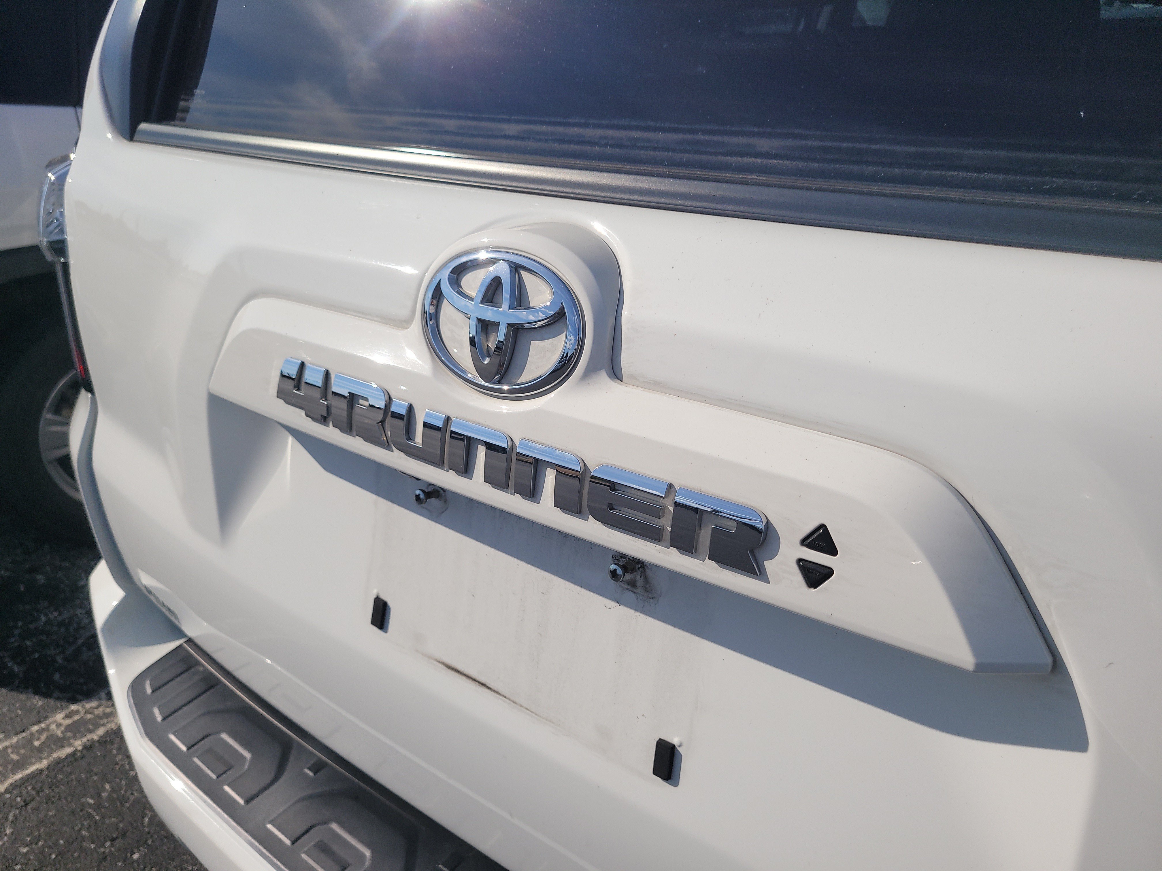Used 2024 Toyota 4Runner SR5 RWD image 10