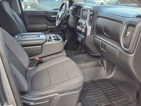 Used 2021 GMC Sierra 1500 SLE image 13