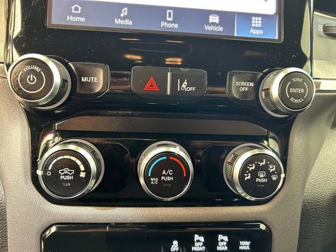 Used 2025 RAM 1500 Big Horn image 28