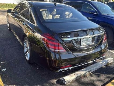 Used 2019 Mercedes-Benz S 560 4MATIC Sedan image 3