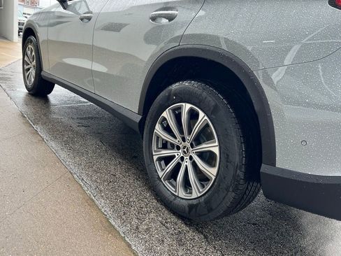 Used 2026 Mercedes-Benz GLC 300 image 9