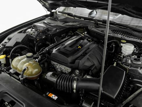 Used 2016 Ford Mustang Premium RWD image 36