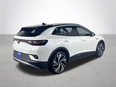 New 2025 Volkswagen ID.4 Pro S Plus image 6
