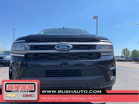 Used 2024 Ford Expedition XLT AWD/4WD image 11
