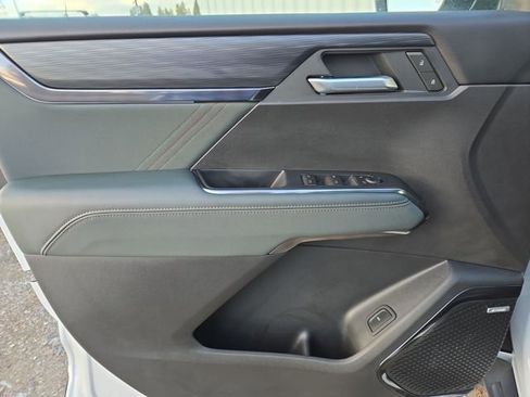 New 2026 GMC Acadia AT4 w/ Luxury Package image 12