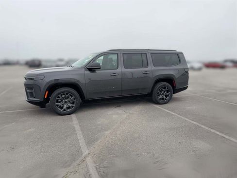 New 2026 Jeep Grand Wagoneer L Limited image 5