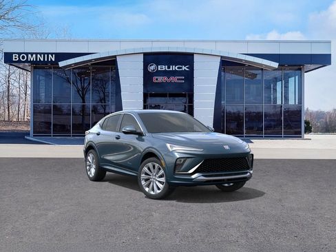 New 2026 Buick Envista Sport Touring FWD image 2