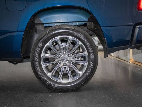Used 2023 RAM 1500 Laramie AWD/4WD image 9