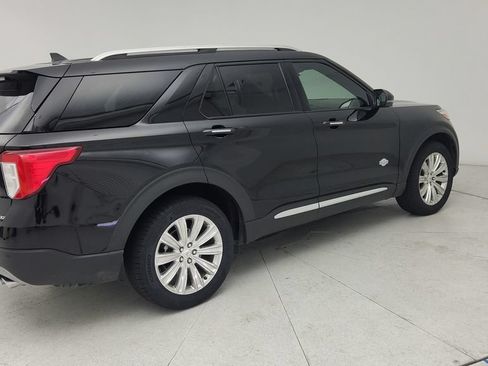 Used 2021 Ford Explorer King Ranch w/ Premium Technology Package AWD/4WD image 7