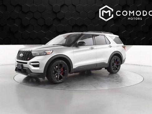 Used 2020 Ford Explorer ST w/ ST Street Pack image 7