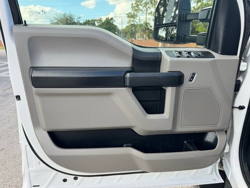 Used 2021 Ford F450 XL w/ Power Equipment Group image 32