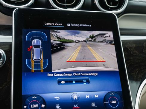 Certified 2023 Mercedes-Benz GLC 300 4MATIC image 23