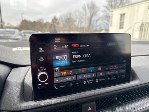 Used 2024 Honda CR-V Sport-L image 27