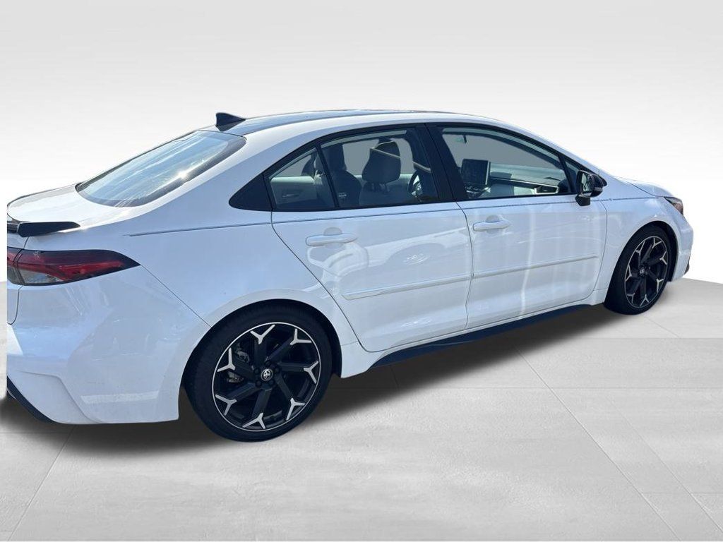 Used 2025 Toyota Corolla FX w/ Convenience Package FWD image 7