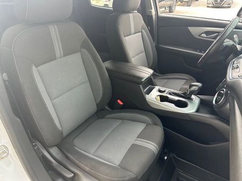 Used 2023 Chevrolet Blazer LT image 15