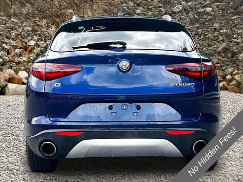 Used 2019 Alfa Romeo Stelvio Ti AWD/4WD image 4