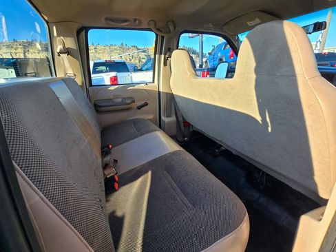 Used 2004 Ford F250 XL image 11