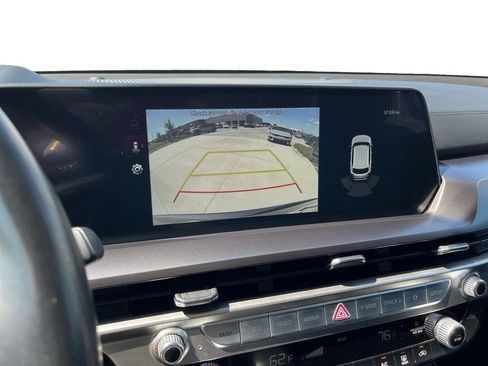 Used 2025 Kia Telluride S AWD/4WD image 17