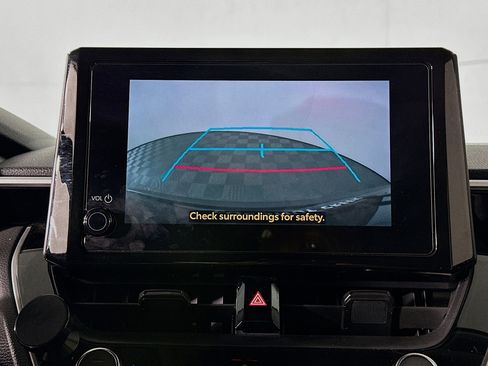 Used 2024 Toyota Corolla Cross LE w/ Moonroof Package image 25