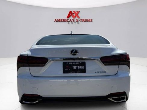 Used 2023 Lexus LS 500 w/ Accessory Package (Z2) RWD image 4
