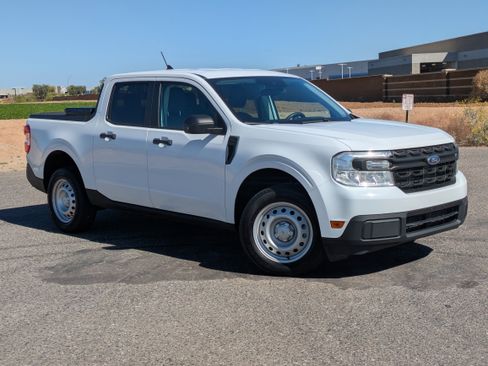 Used 2022 Ford Maverick XL FWD image 32