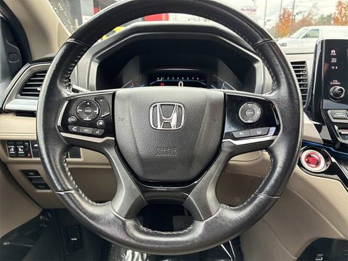 Used 2023 Honda Odyssey Touring image 23