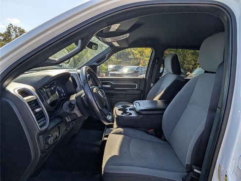 Used 2024 RAM 2500 Big Horn image 15