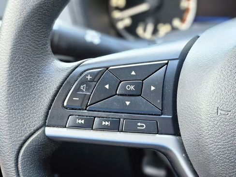 Used 2021 Nissan Altima 2.5 SV image 17