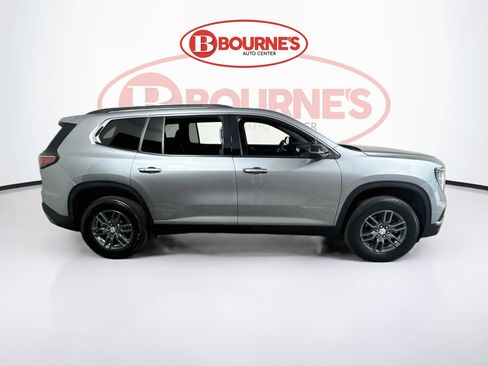 Used 2025 GMC Acadia Elevation AWD/4WD image 12