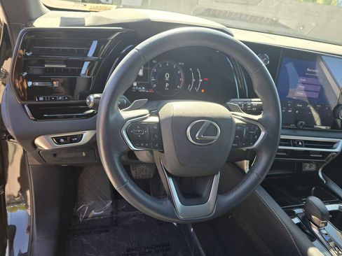 Used 2024 Lexus RX 350 FWD w/ Technology Package image 24