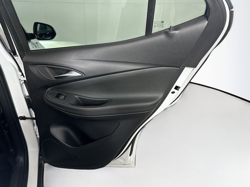 Used 2025 Buick Encore GX Preferred image 28