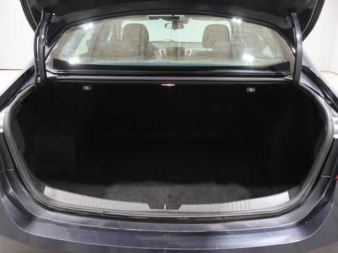 Used 2023 Chevrolet Malibu RS image 20