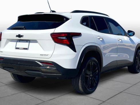 Used 2025 Chevrolet Trax ACTIV w/ Driver Confidence Package image 13