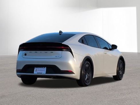 Certified 2026 Toyota Prius LE image 5