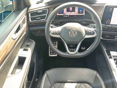 New 2026 Volkswagen Atlas SEL Premium R-Line AWD/4WD image 25