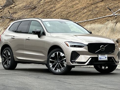 New 2026 Volvo XC60 B5 Plus w/ Protection Package Premier AWD/4WD image 2