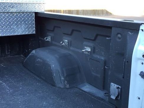 Used 2020 GMC Sierra 1500 SLT w/ SLT Premium Plus Package image 11