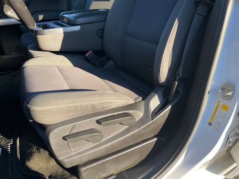 Used 2018 Chevrolet Silverado 1500 LT image 14