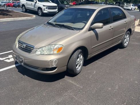 Used 2005 Toyota Corolla CE FWD image 12