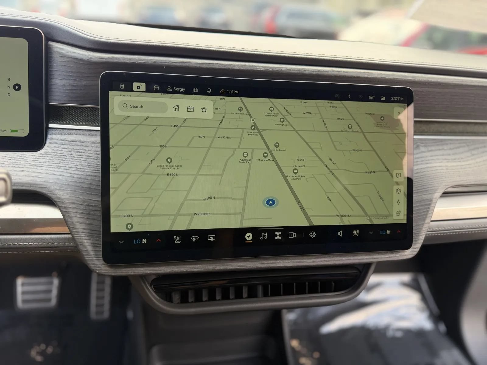 Used 2023 Rivian R1S Adventure Quad AWD/4WD image 31