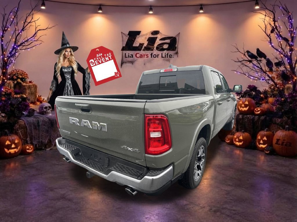Used 2026 RAM 1500 Laramie AWD/4WD image 3